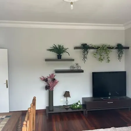 Casa En El Centro De Bezana Santa Cruz De Bezana