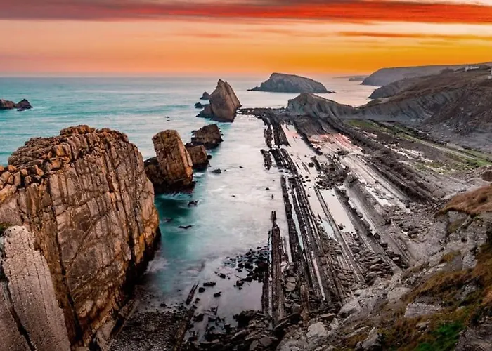 Casa En El Centro De Bezana *