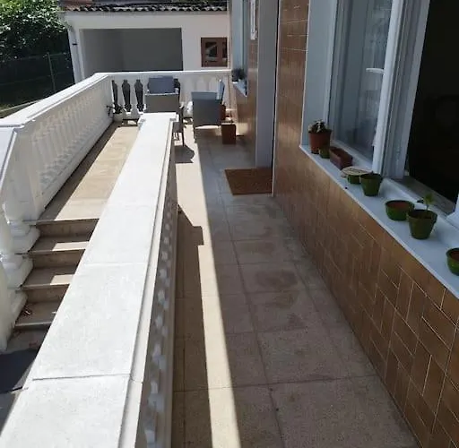 Casa En El Centro De Bezana 公寓 *