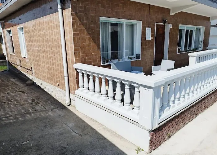 Casa En El Centro De Bezana Apartmán